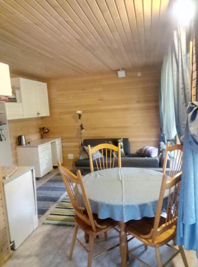 Guest House Pitagi Kosrags Екстер'єр фото