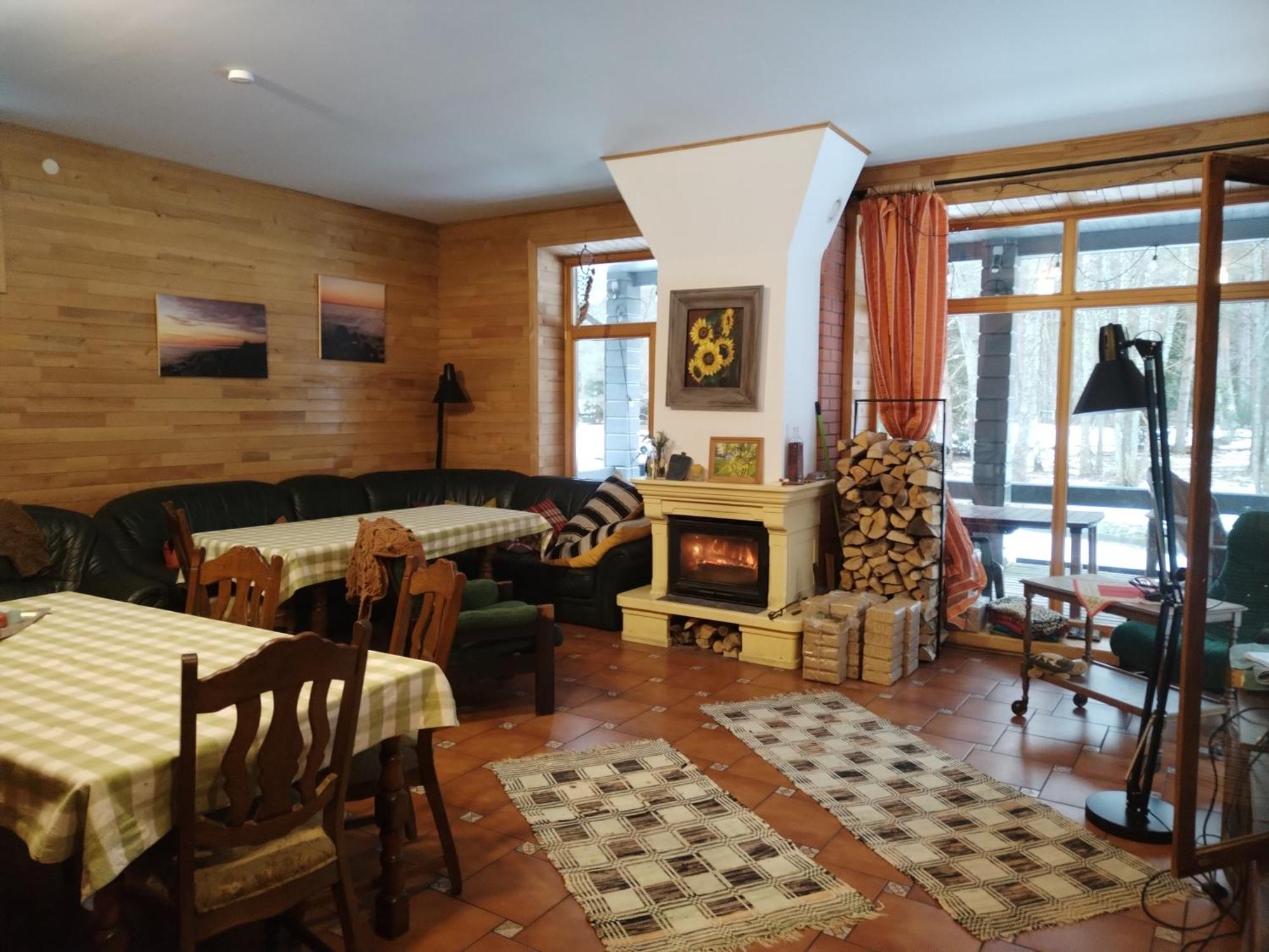 Guest House Pitagi Kosrags Екстер'єр фото