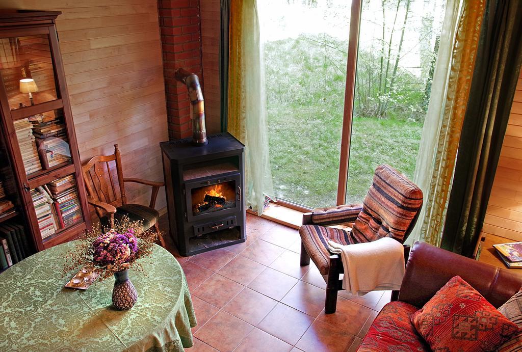 Guest House Pitagi Kosrags Екстер'єр фото